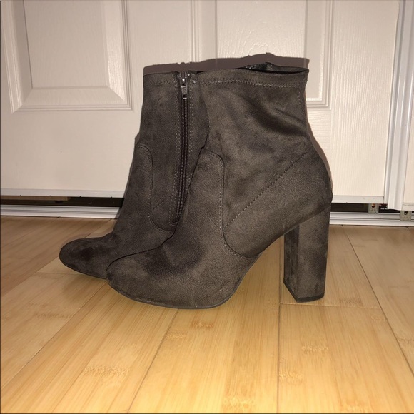 a new day Shoes - Size 8 Brand: A New Day from Target